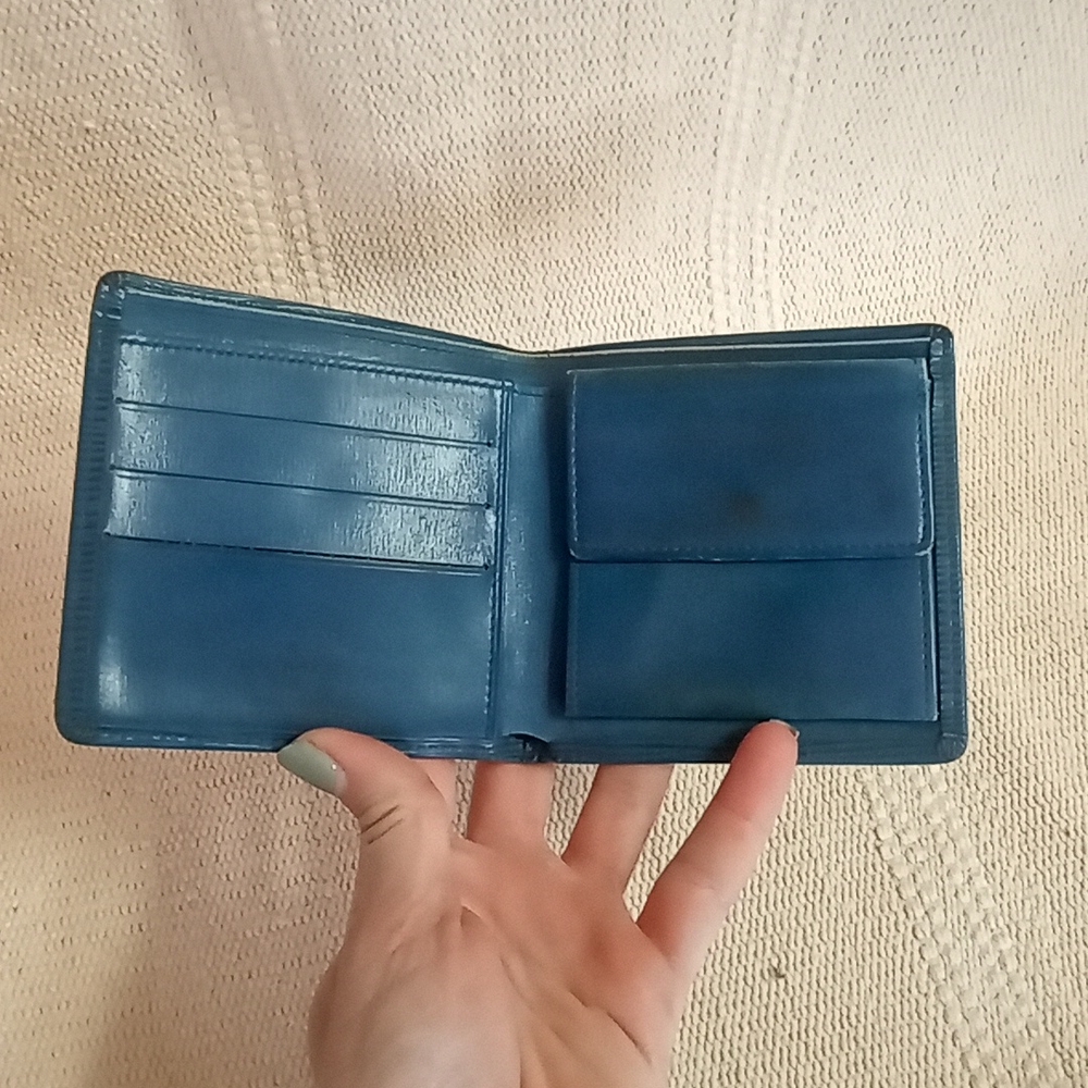 Blue epi wallet - Picture 5 of 9